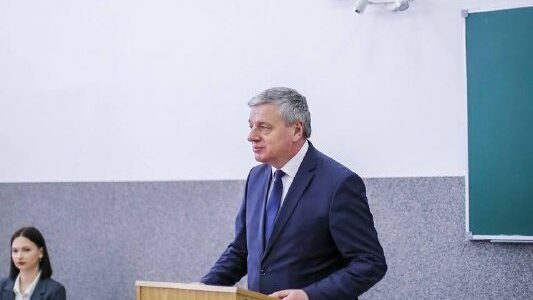 9206dc32-c3e9-4f95-8d2d-05e7a4cd738b