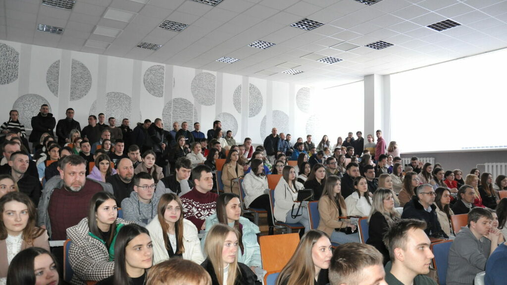 dsc_0522-scaled-1350x760