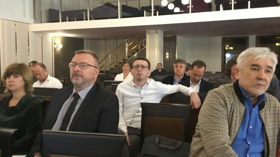 ead39d90-6101-4fd2-a7a2-9abed2a21c7b-940x788