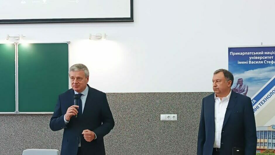 91cec377-393d-4006-a389-9f350fcd7de7-940x788-1-940x705